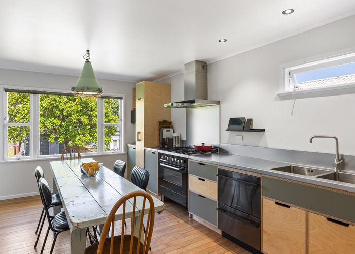  at 25 Glen Road, Raumati South, Kapiti Coast, Wellington