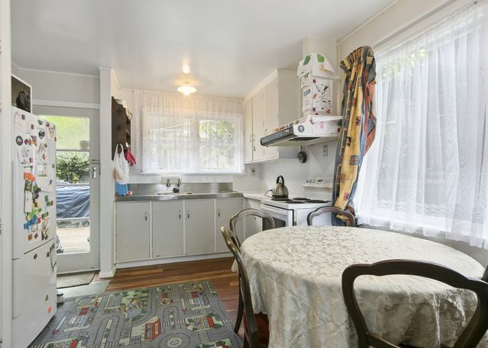  at 2/26 Puriri Street, Parkway, Lower Hutt