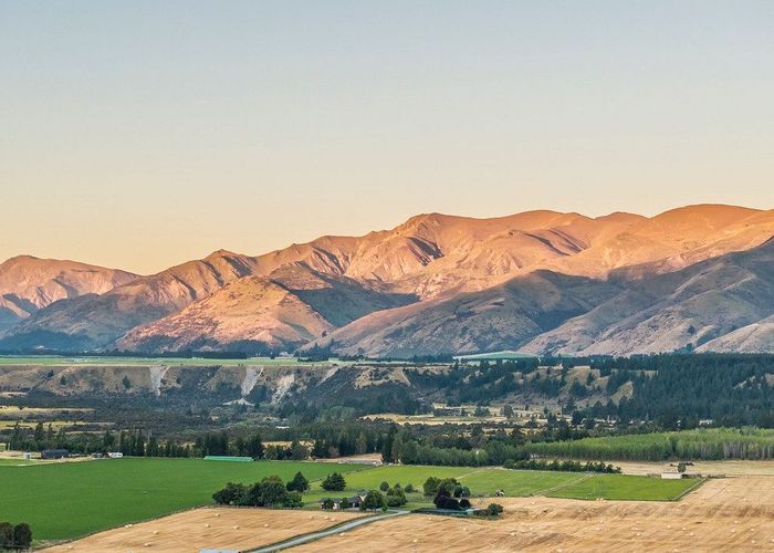  at 25 Lake McKay Drive, Luggate, Wanaka, Otago