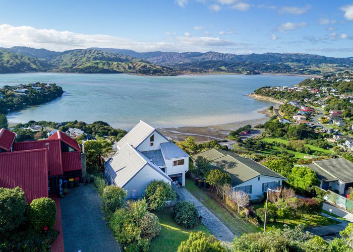  at 89 Kahu Road, Paremata, Porirua, Wellington