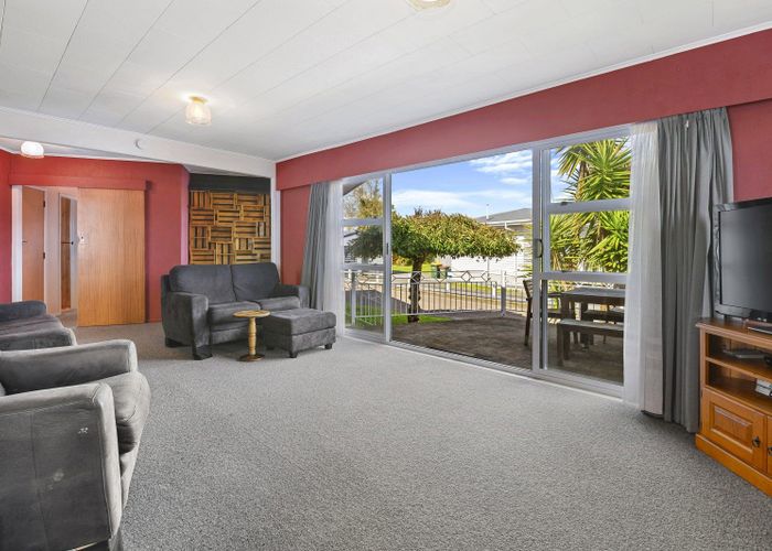  at 14 Fenruss Street, Fairy Springs, Rotorua