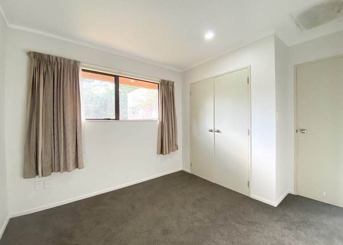  at 1/52 Gardner Avenue, New Lynn, Waitakere City, Auckland