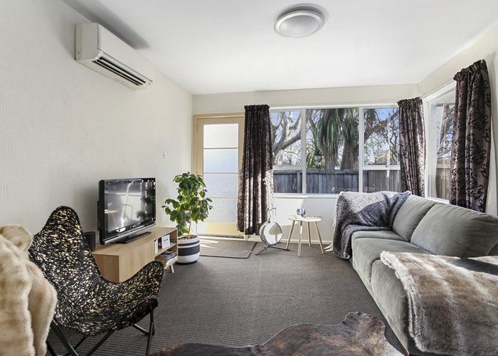  at 2/34 Brougham Street, Addington, Christchurch