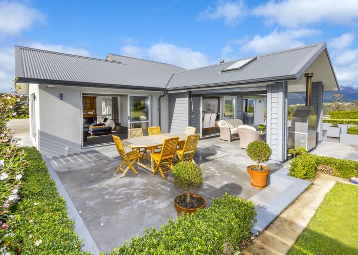  at 33A Kenneth Gillies Way, Birchville, Upper Hutt