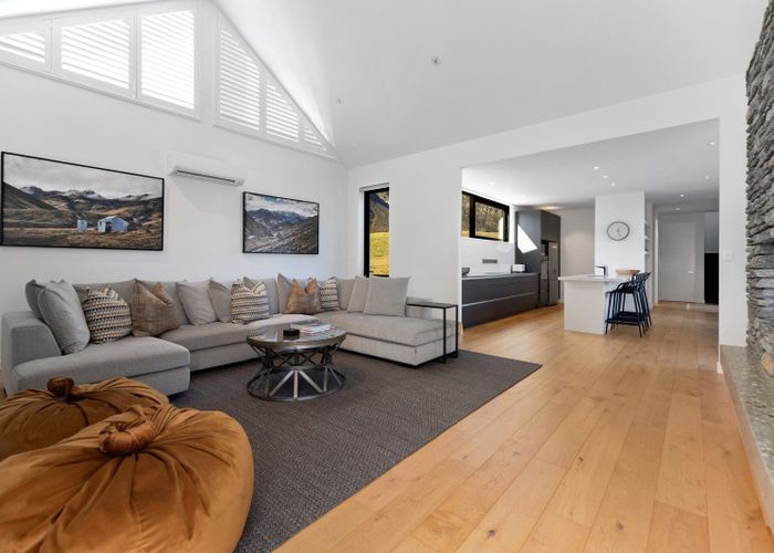  at 4 Stockyard Lane, Jacks Point, Queenstown-Lakes, Otago