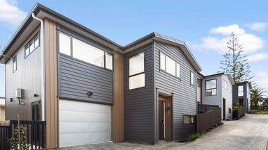  at 24B Canberra Avenue, Lynfield, Auckland