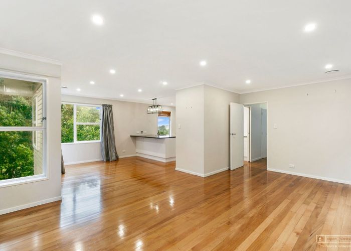  at Tawa, Wellington, Wellington