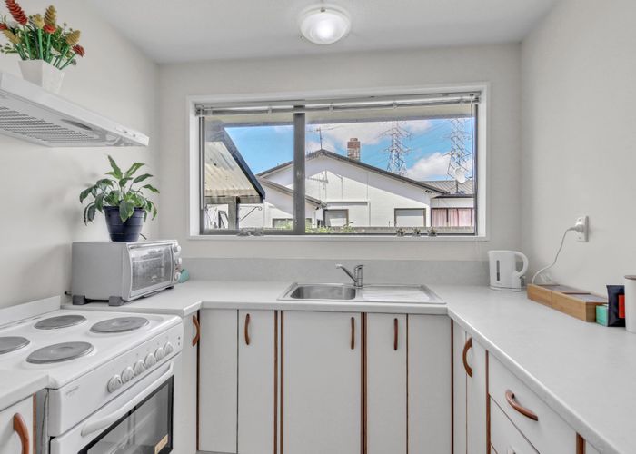  at 1/22 Moffett Street, Islington, Christchurch
