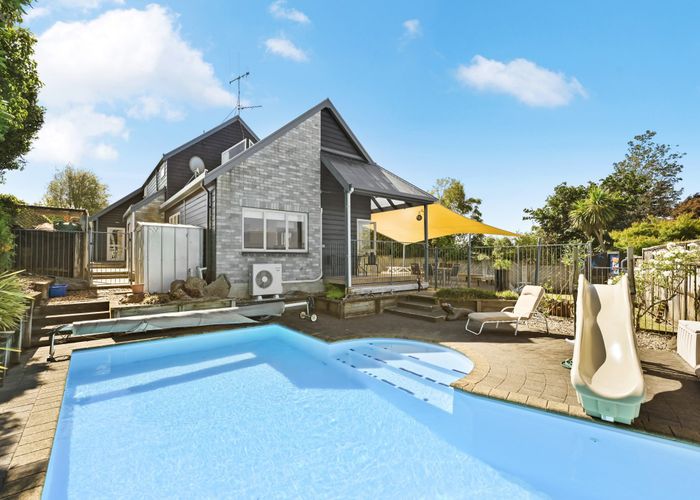  at 15 Willowfield Place, Pukete, Hamilton