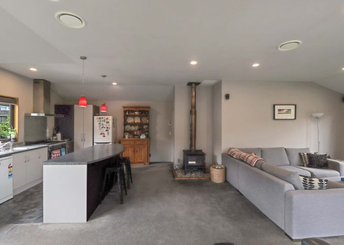  at 186 Plateau Road, Te Marua, Upper Hutt