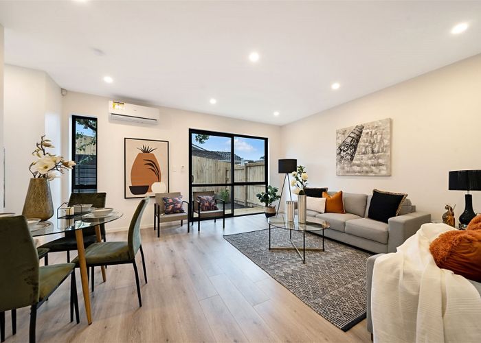  at 3/103 Portage Road, New Lynn, Auckland