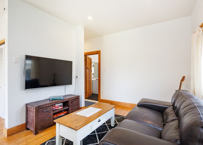  at 392 Botanical Road, West End, Palmerston North, Manawatu / Whanganui