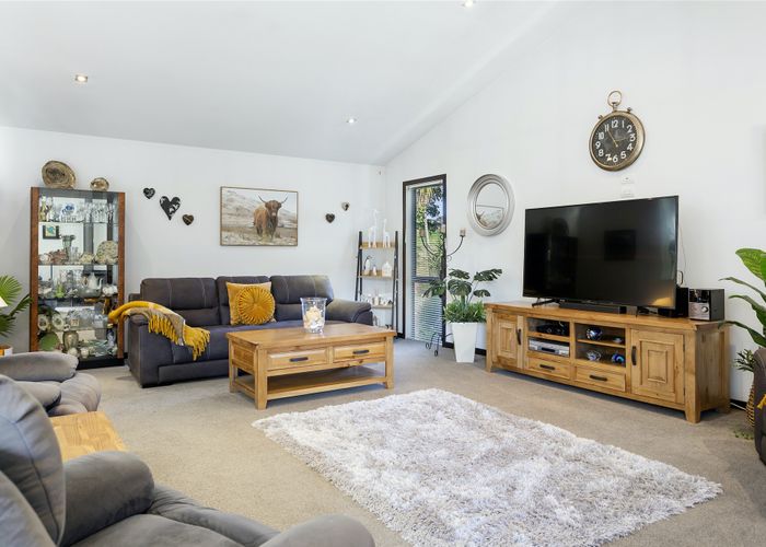  at 21 Stewart Glen, Taupo