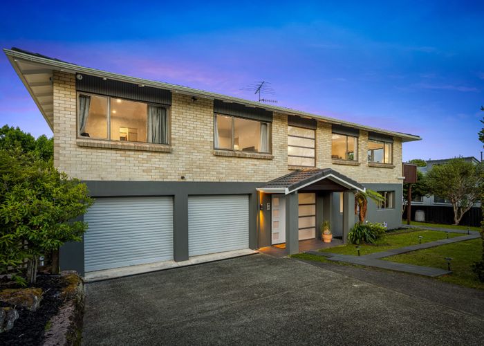  at 14 Portsea Place, Chatswood, North Shore City, Auckland
