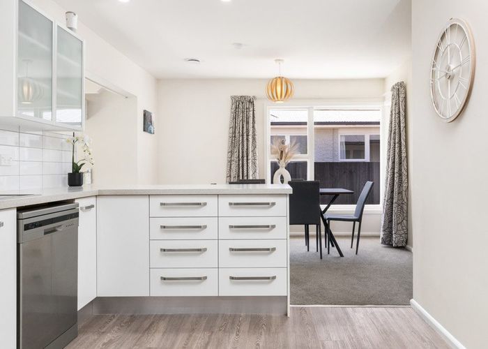  at 35 Dunster Street, Burnside, Christchurch