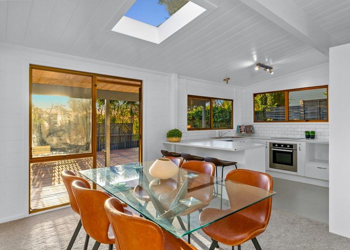  at 22 Inglis Street, Birkenhead, North Shore City, Auckland