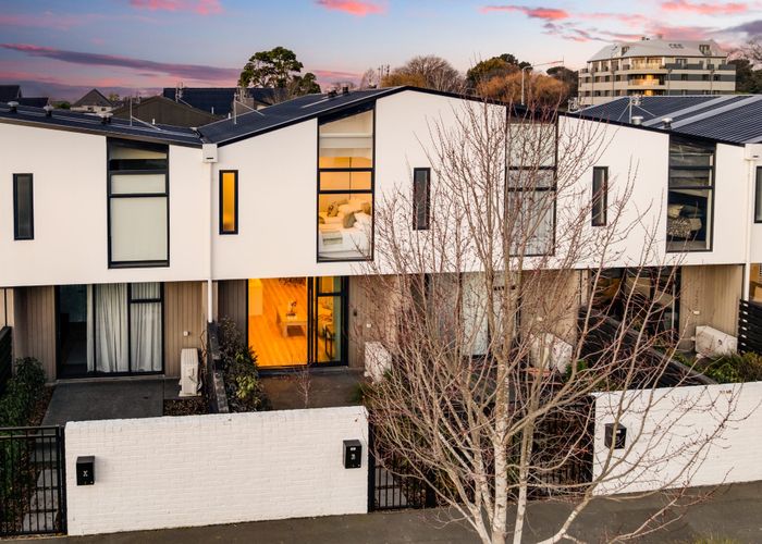  at 2B Cheltenham Street, Merivale, Christchurch City, Canterbury