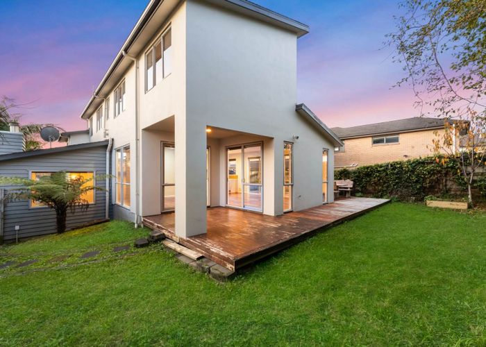  at 106 Killybegs Drive, Pinehill, North Shore City, Auckland