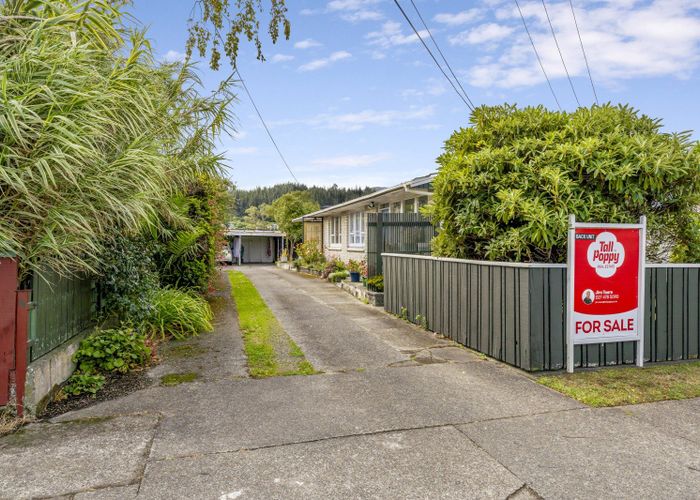  at 2/1242 Fergusson Drive, Brown Owl, Upper Hutt