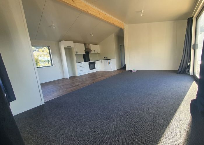 at 6 Davis Grove, Wainuiomata, Lower Hutt, Wellington