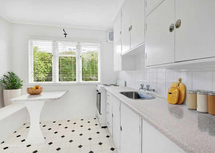  at 13 Birkley Road, Bayswater, North Shore City, Auckland