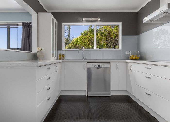  at 61 Eskdale Road, Papakowhai, Porirua, Wellington