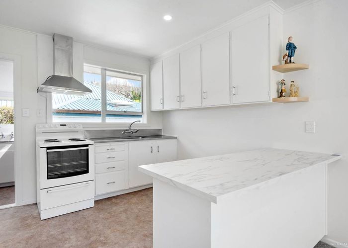  at 4/38 Shackleton Road, Mount Eden, Auckland City, Auckland