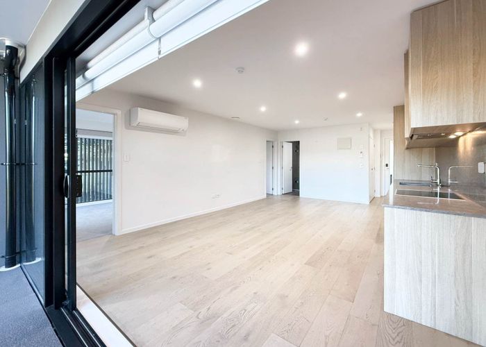  at 1/64A Coronation Road, Mangere Bridge, Manukau City, Auckland
