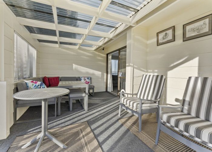  at 20 Bastia Avenue, Bastia Hill, Whanganui