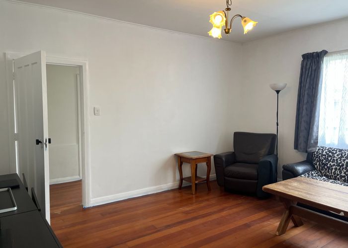  at 1/24 Blockhouse Bay Road, Avondale, Auckland City, Auckland