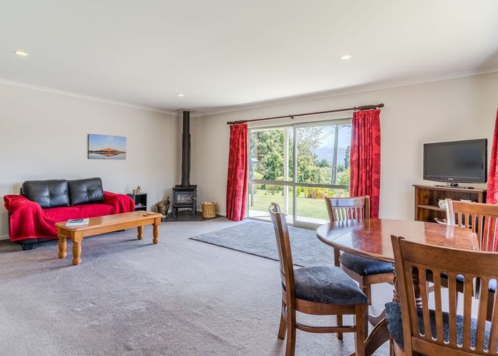  at 26 Seaton Road, Portobello, Dunedin