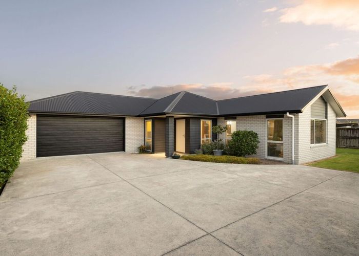  at 9A Dover Road, St Andrews, Hamilton