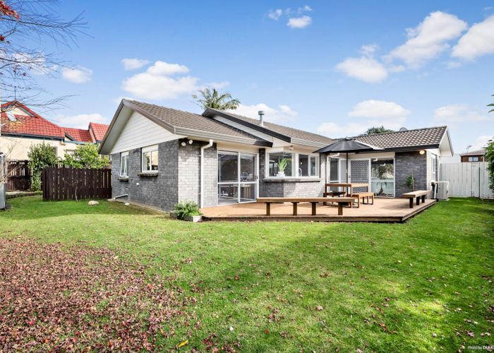  at 94 Carnoustie Drive, Wattle Downs, Auckland