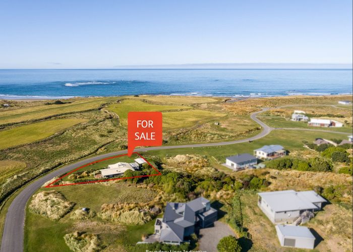  at 6 Beach Road, Flat Point, Masterton