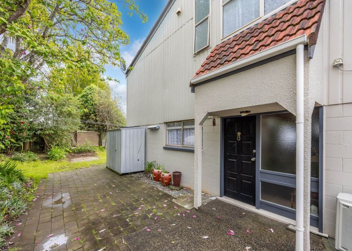  at 6B Pelorus Street, Glenview, Hamilton