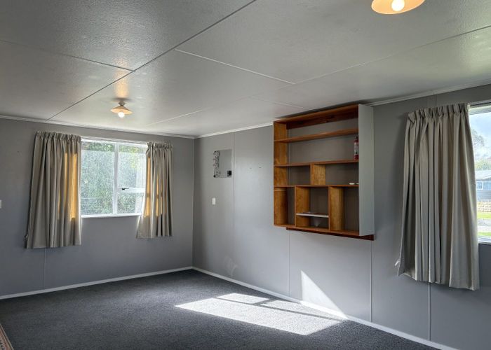  at 107 Grey Street, Woodville, Tararua, Manawatu / Whanganui