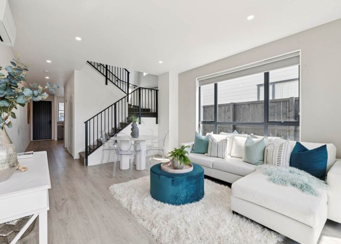  at 12 Serpent Road, Flat Bush, Manukau City, Auckland