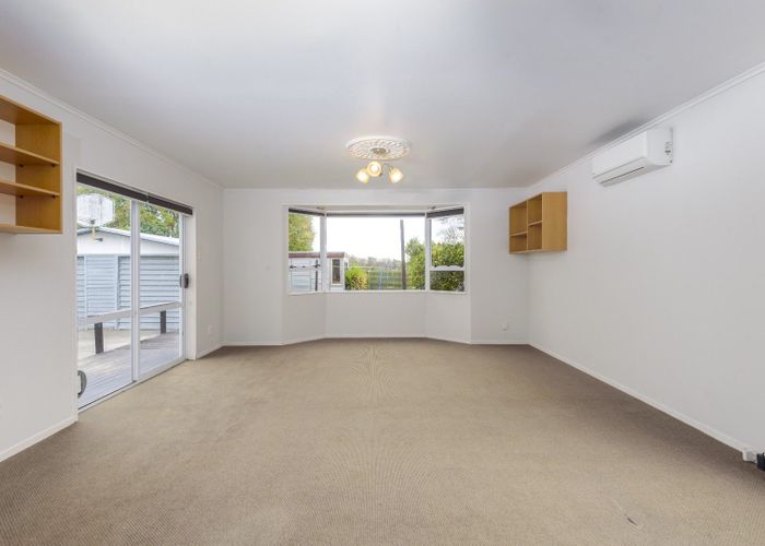  at 9 College Place, Chartwell, Hamilton, Waikato