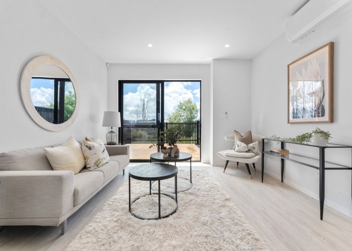  at 18 Paretao Street, Massey, Waitakere City, Auckland
