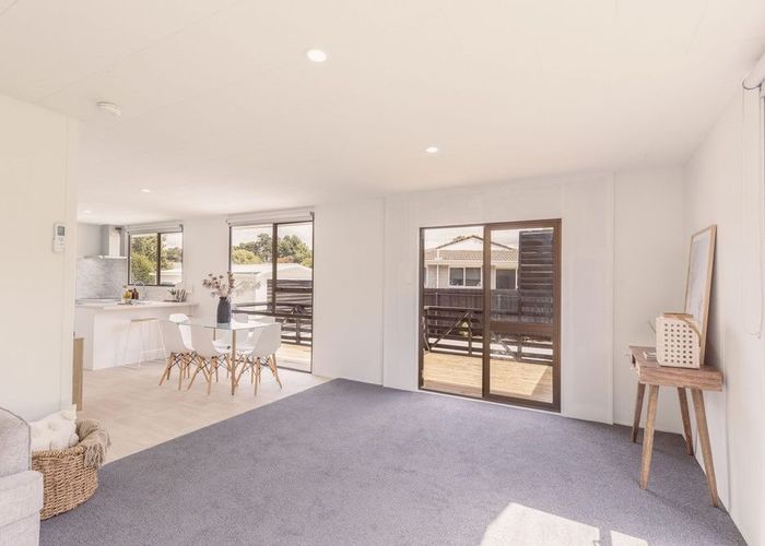  at 12 Bromley Road, Bromley, Christchurch