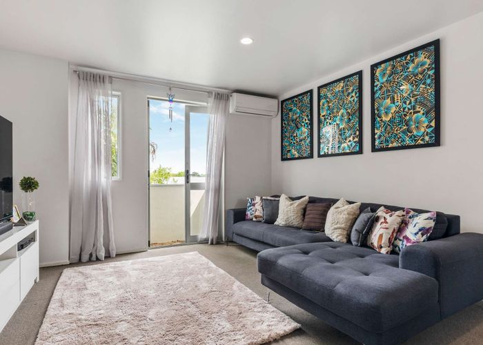  at 48 Albionvale Road, Glen Eden, Auckland
