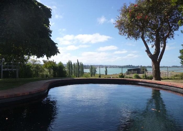  at 53 Hoddy Road, Redwood Valley