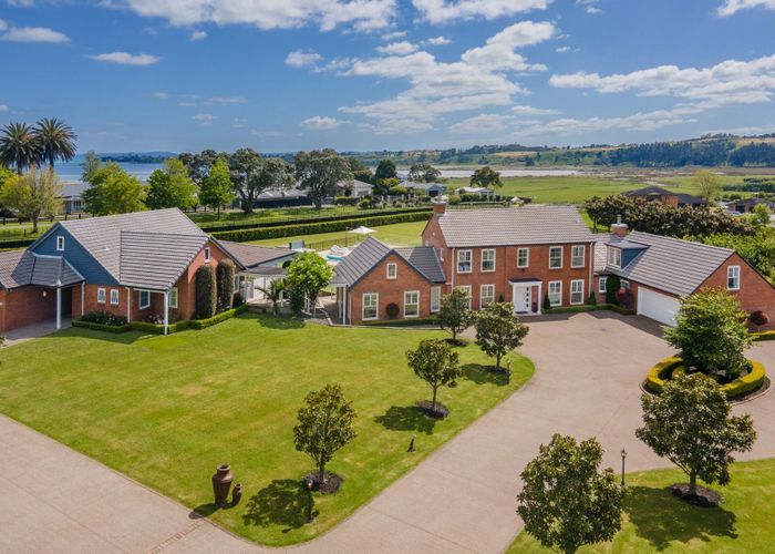  at 287 Clifton Road, Whitford, Manukau City, Auckland