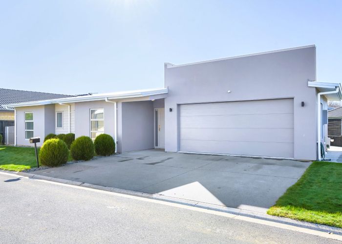  at 2 Hawtry Lane, Flagstaff, Hamilton
