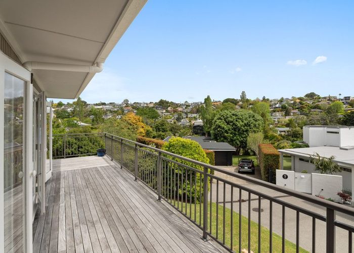  at 10 Dover Place, Remuera, Auckland City, Auckland