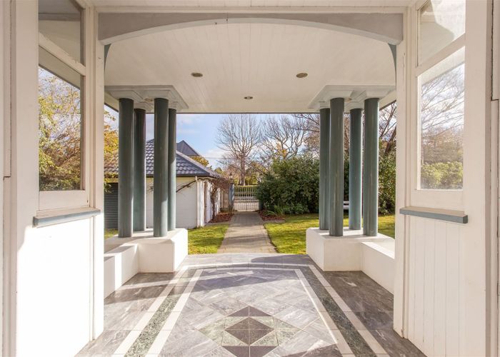  at 8 Jacksons Road, Merivale, Christchurch