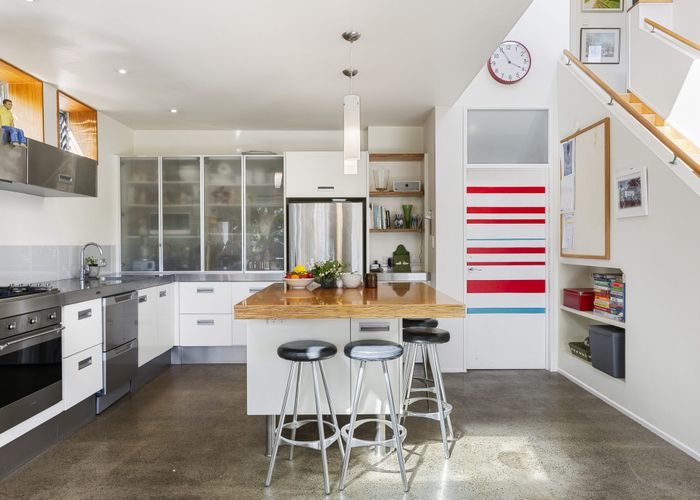  at 126 Washington Avenue, Brooklyn, Wellington