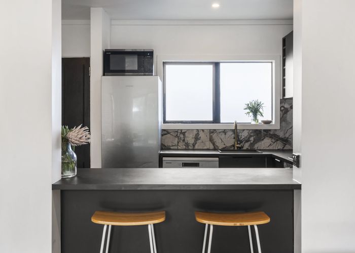  at 4/121 Mangere Road, Otahuhu, Auckland City, Auckland