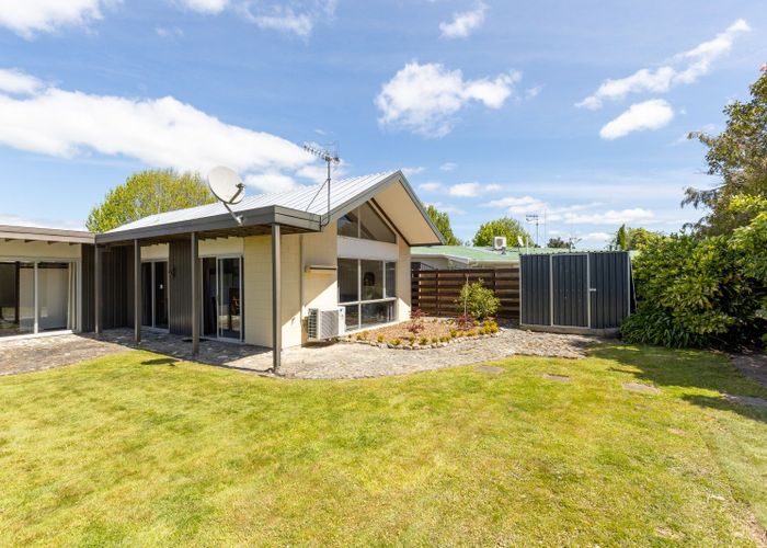  at 17 Opawa Place, Terrace End, Palmerston North