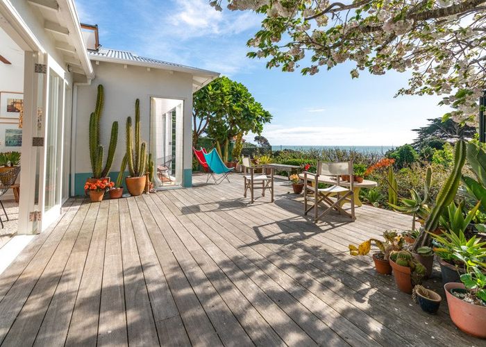  at 121 Wellington Road, Paekakariki